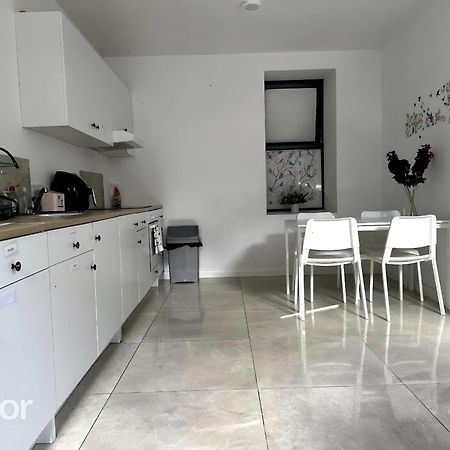 Leitrim Property Корк Экстерьер фото