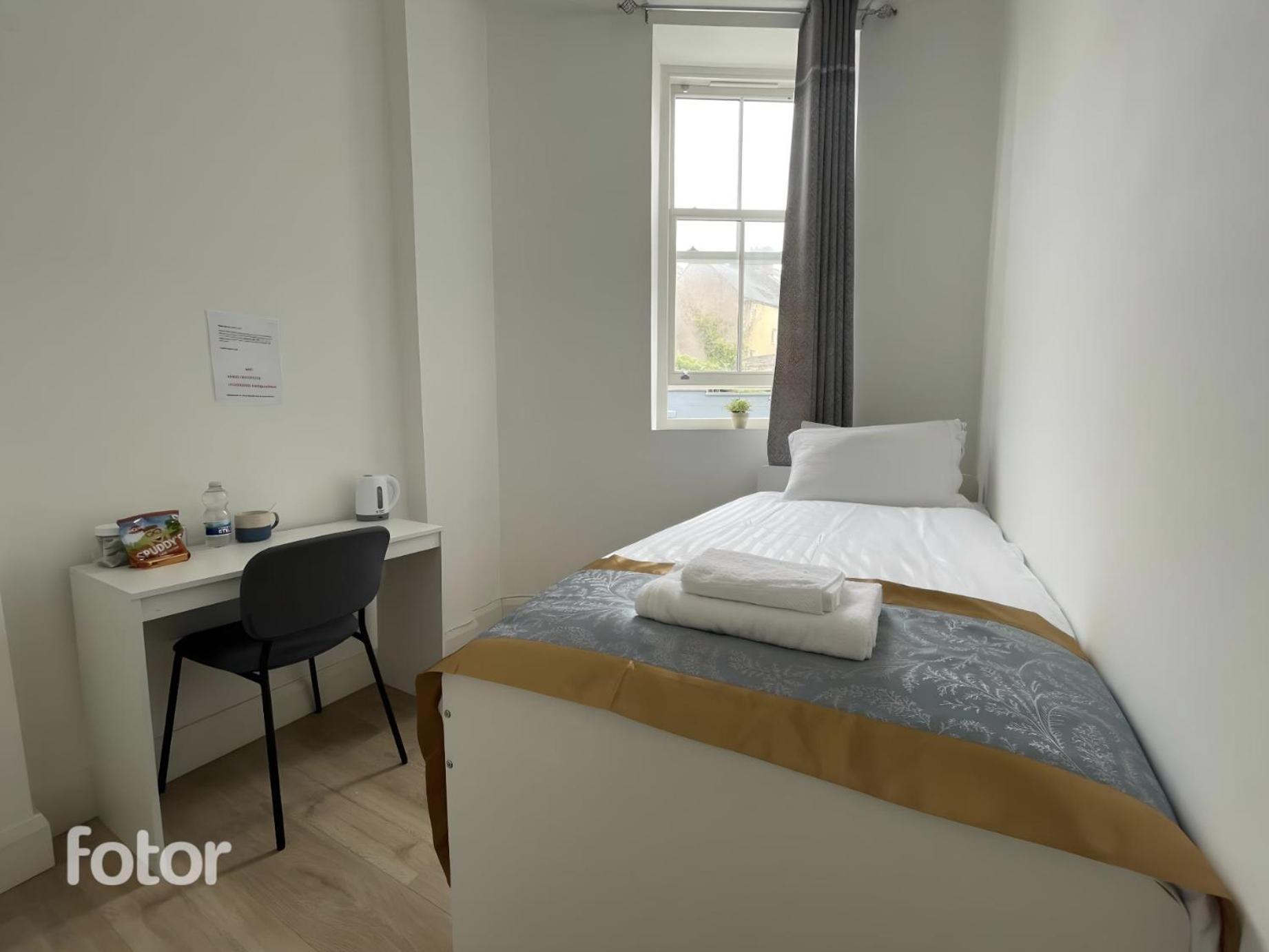 Leitrim Property Корк Экстерьер фото